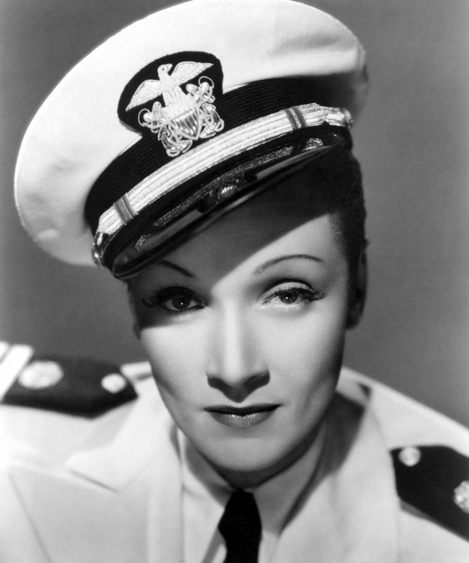 7 syntistä - Promokuvat - Marlene Dietrich