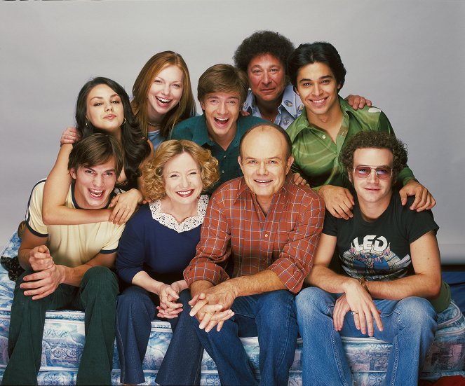 Azok a 70-es évek - show - Promóció fotók - Ashton Kutcher, Mila Kunis, Laura Prepon, Debra Jo Rupp, Topher Grace, Kurtwood Smith, Don Stark, Wilmer Valderrama, Danny Masterson