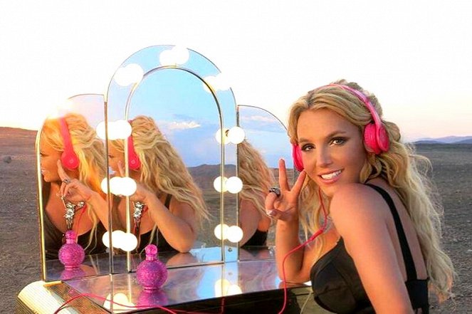 Britney Spears: Work Bitch - Del rodaje - Britney Spears