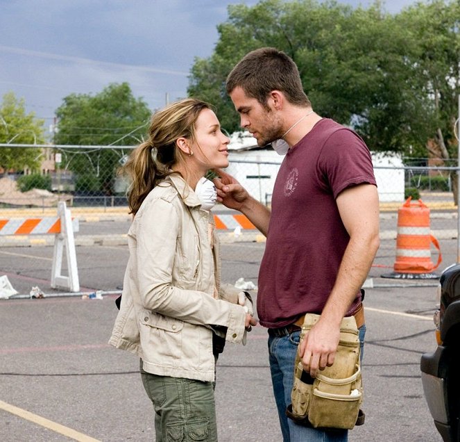 Carriers - Z filmu - Piper Perabo, Chris Pine