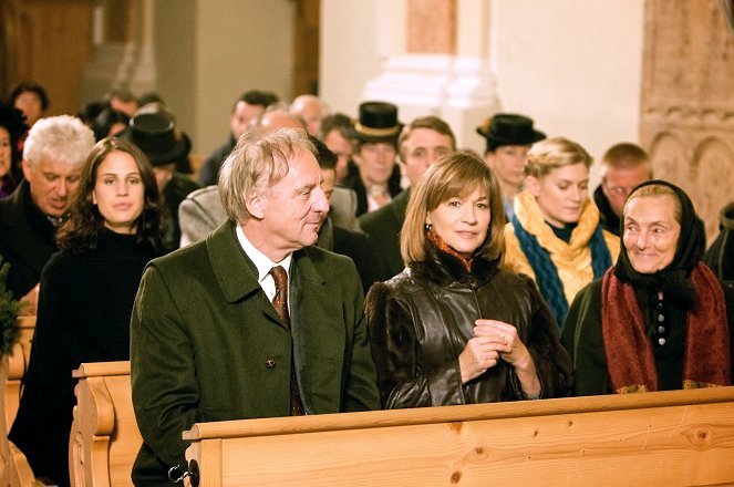 Bauernprinzessin III - In der Zwickmühle - Do filme - Sissi Wolf, Günther Maria Halmer, Krista Posch, Magdalena Kronschläger, Erni Mangold