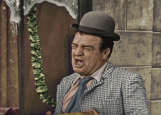 Abbott and Costello: The Christmas Show - Photos - Lou Costello