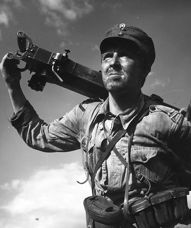 Az ismeretlen katona - Filmfotók - Pentti Siimes