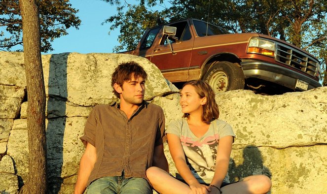 Peace, Love, & Misunderstanding - Z filmu - Chace Crawford, Elizabeth Olsen
