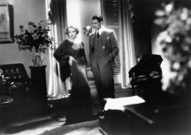 Plavovlasá Venuše - Z filmu - Marlene Dietrich, Cary Grant