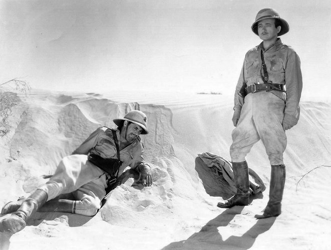 Uloin etuvartio - Kuvat elokuvasta - Cary Grant, Claude Rains