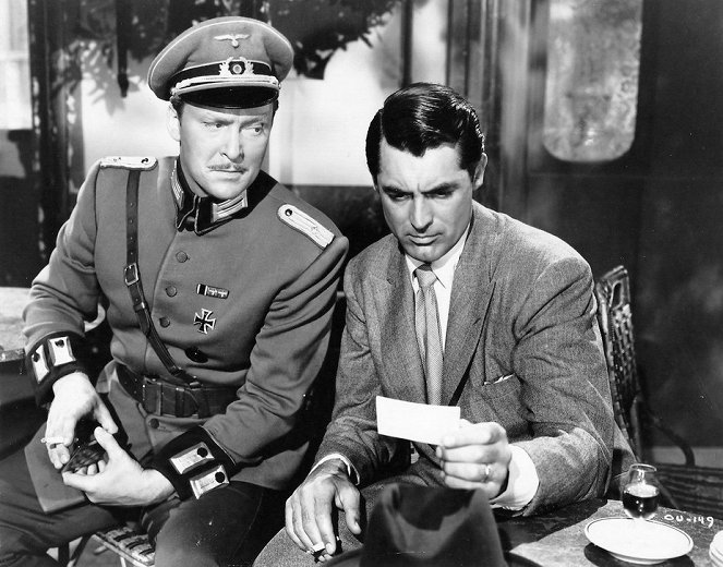 Paronitar painuu maan alle - Kuvat elokuvasta - Albert Dekker, Cary Grant