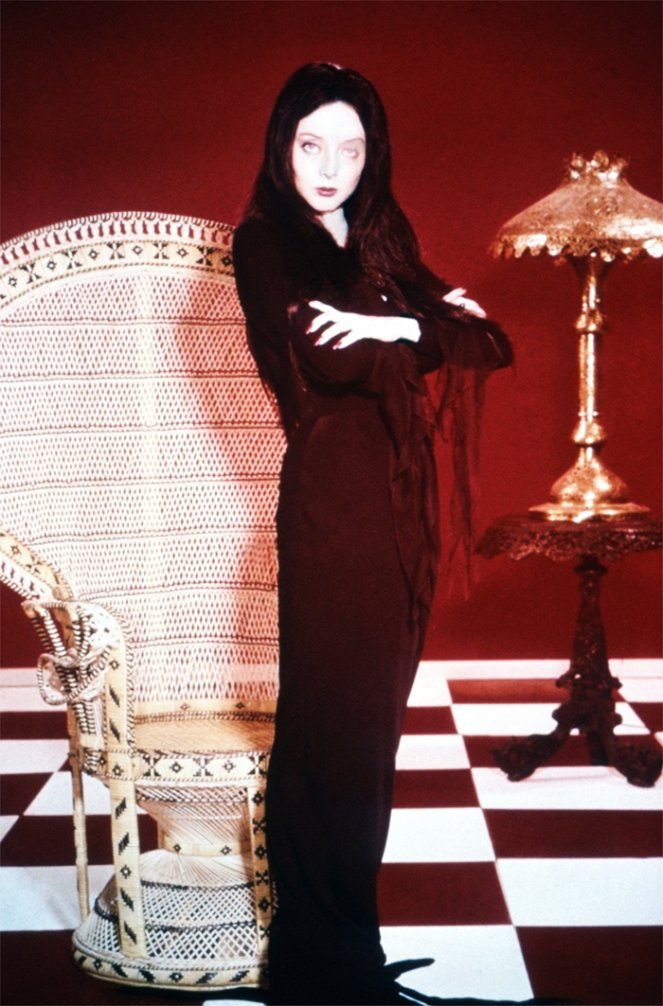 La familia Addams - Promoción - Carolyn Jones