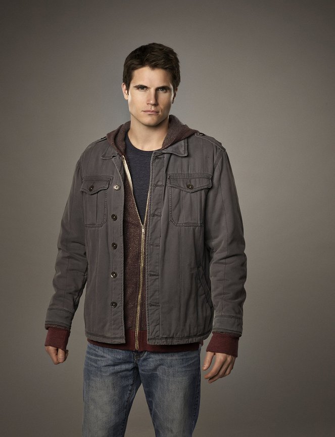 The Tomorrow People - Promo - Robbie Amell