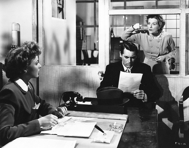 Laraine Day, Cary Grant, Gladys Cooper