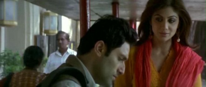 Život v metropoli - Z filmu - Shiney Ahuja, Shilpa Shetty
