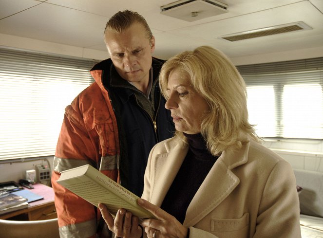 Tatort - Season 40 - Schiffe versenken - Filmfotos - Carsten Nørgaard, Sabine Postel