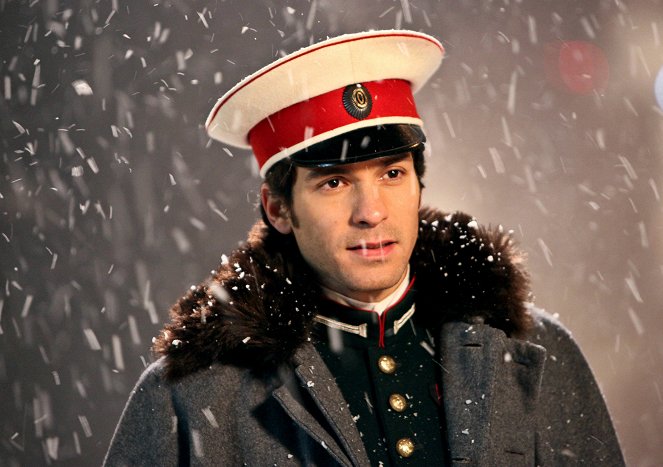 Anna Karenina - Filmfotók - Santiago Cabrera