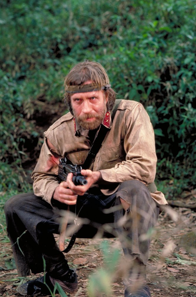 Missing in Action 2: The Beginning - Van film - Chuck Norris