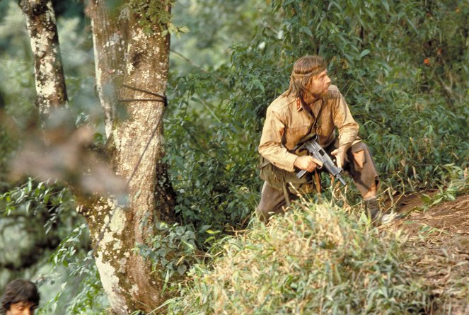 Desaparecido en combate 2 - De la película - Chuck Norris