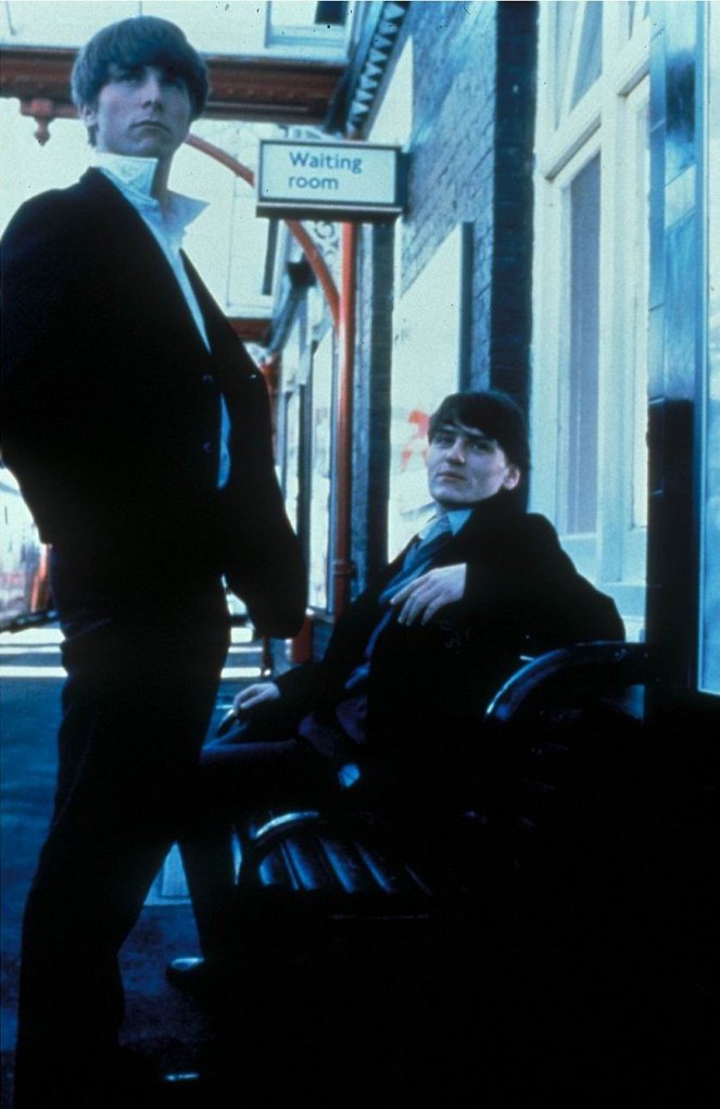 Metroland - Photos - Christian Bale