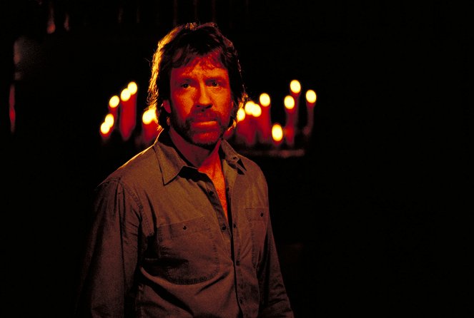 Braddock: Nezvestní v boji 3 - Z filmu - Chuck Norris