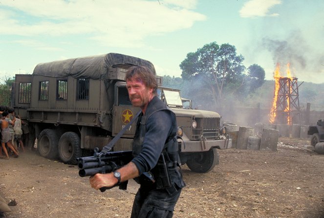 Ütközetben eltűnt 3 - Filmfotók - Chuck Norris