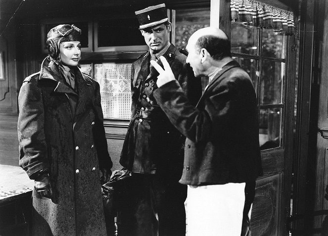 I Was a Male War Bride - Do filme - Ann Sheridan, Cary Grant