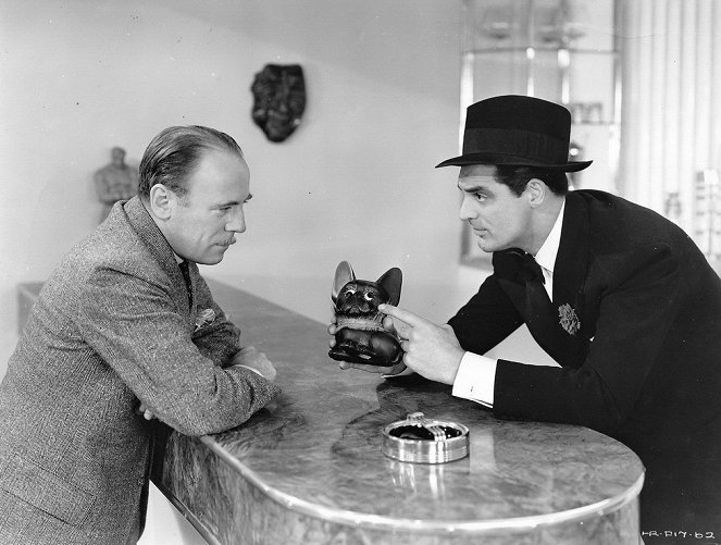 Szőke kísértet - Filmfotók - Roland Young, Cary Grant