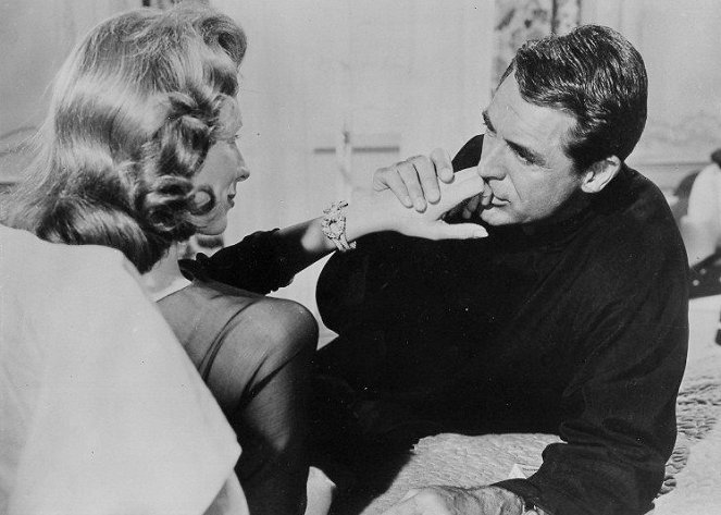 Dejte jim za mě pusu - Z filmu - Cary Grant