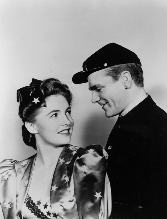 Yankee Doodle Dandy - Promokuvat - Joan Leslie, James Cagney
