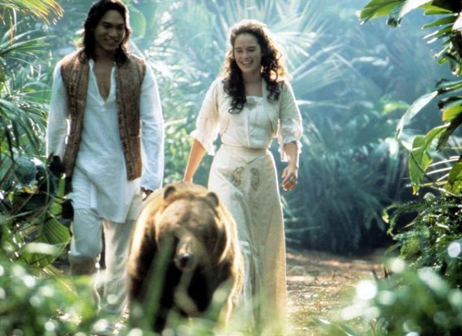 Nová Kniha džunglí - Z filmu - Jason Scott Lee, Lena Headey