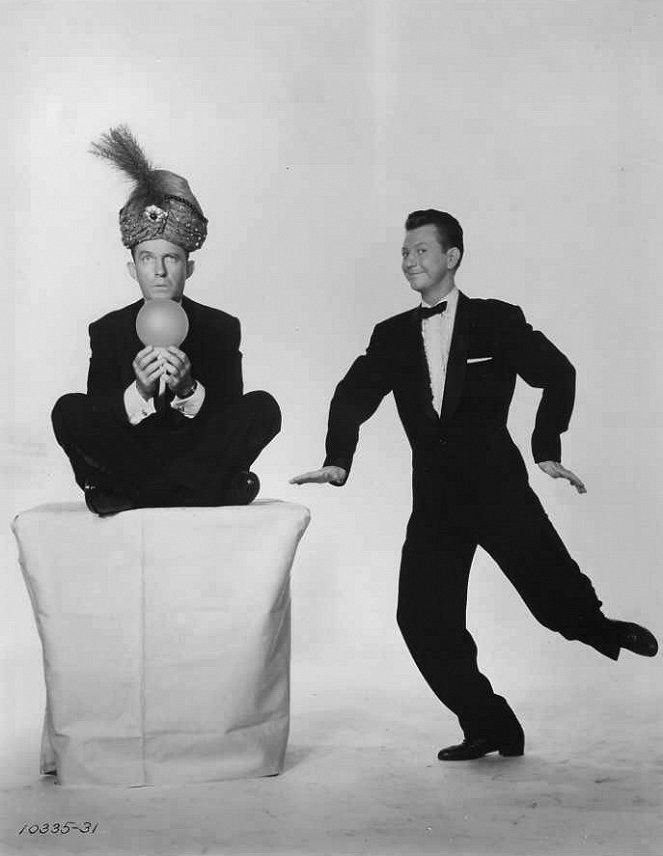Broadway-Zauber - Werbefoto - Bing Crosby, Donald O'Connor