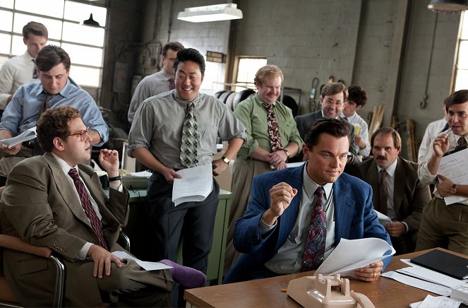 A Wall Street farkasa - Filmfotók - Jonah Hill, Kenneth Choi, Henry Zebrowski, Leonardo DiCaprio, P.J. Byrne, Ethan Suplee