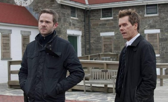 The Following - Le Phare - Film - Shawn Ashmore, Kevin Bacon