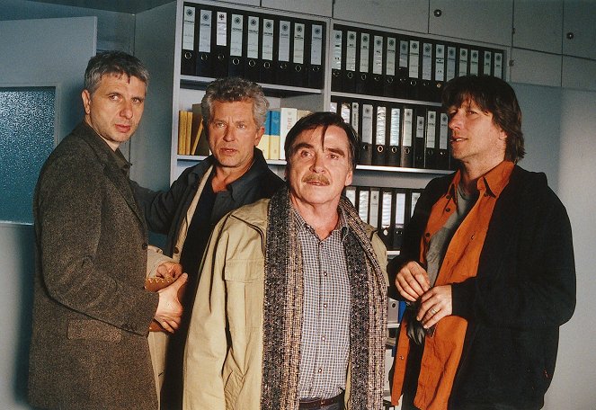 Tatort - Season 36 - Tod auf der Walz - Photos - Udo Wachtveitl, Miroslav Nemec, Elmar Wepper, Michael Fitz