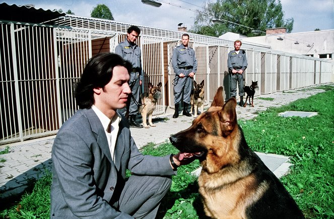 Rex: Un policía diferente - Endstation Wien - De la película - Tobias Moretti, Reginald von Ravenhorst el perro