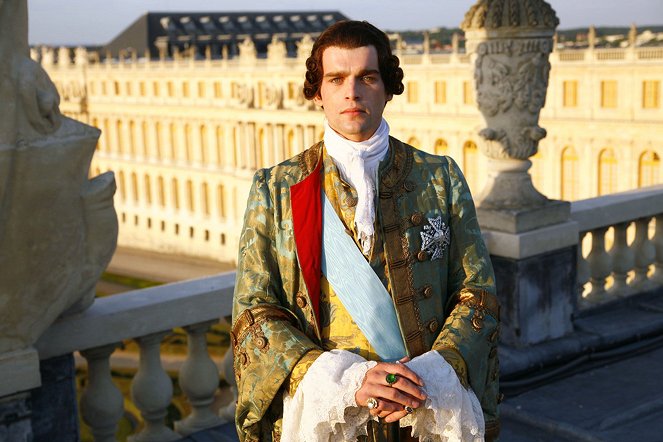 Vzestup a pád Versailles: Ludvík XV. - Z filmu