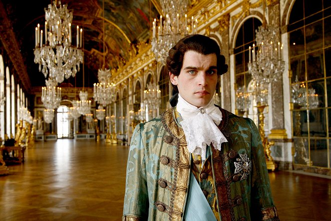 Rise and Fall of Versailles : Louis XV - De la película