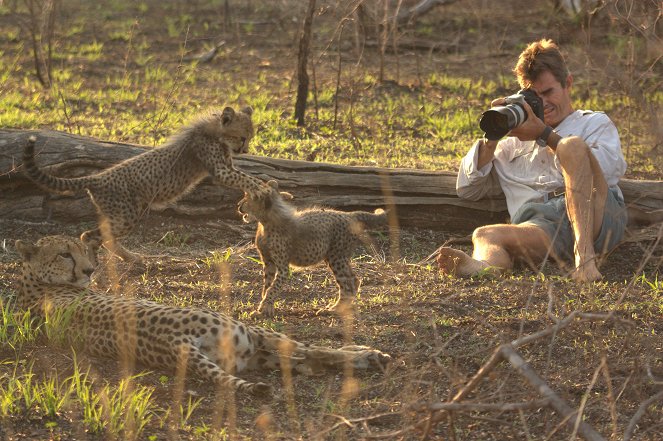 Man, Cheetah, Wild - Z filmu