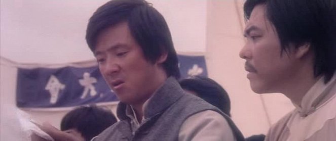 O Maneta de Ferro Contra a Guilhotina Voadora - Do filme - Jimmy Wang Yu
