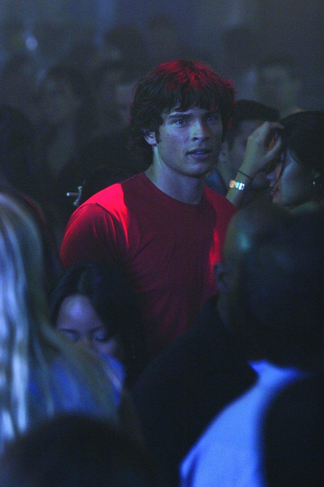 Smallville - Exile - Photos - Tom Welling