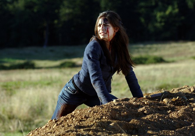 Smallville - Season 5 - Gelandet - Filmfotos - Kristin Kreuk