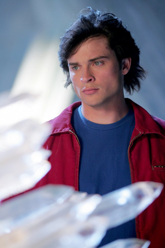 Smallville - Season 5 - Vessel - Photos - Tom Welling