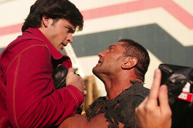 Smallville - Static - Photos - Tom Welling, Dave Bautista