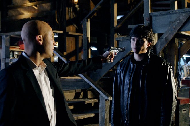 Smallville - Karmazsinvörös - Filmfotók - Michael Rosenbaum, Tom Welling