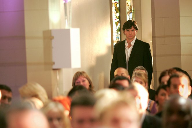 Smallville - Promise - Photos - Tom Welling