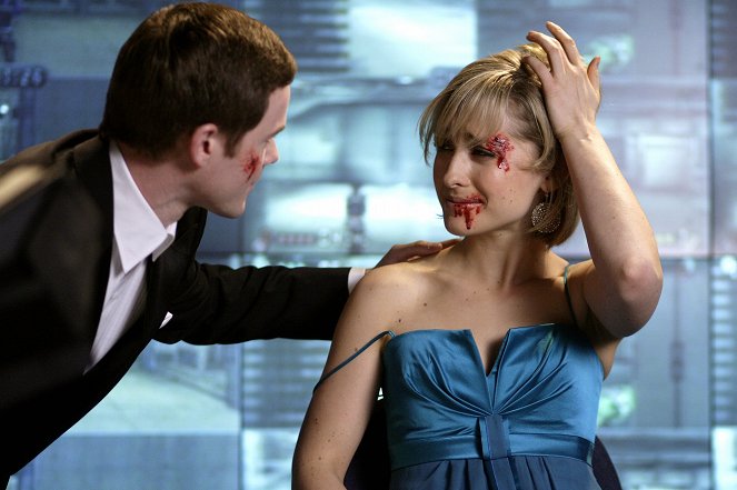 Smallville - Spící agent - Z filmu - Aaron Ashmore, Allison Mack