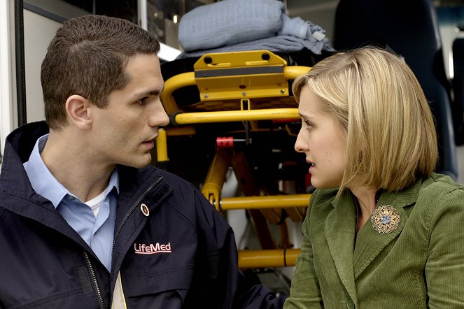 Smallville - Série 8 - Propast - Z filmu - Sam Witwer, Allison Mack