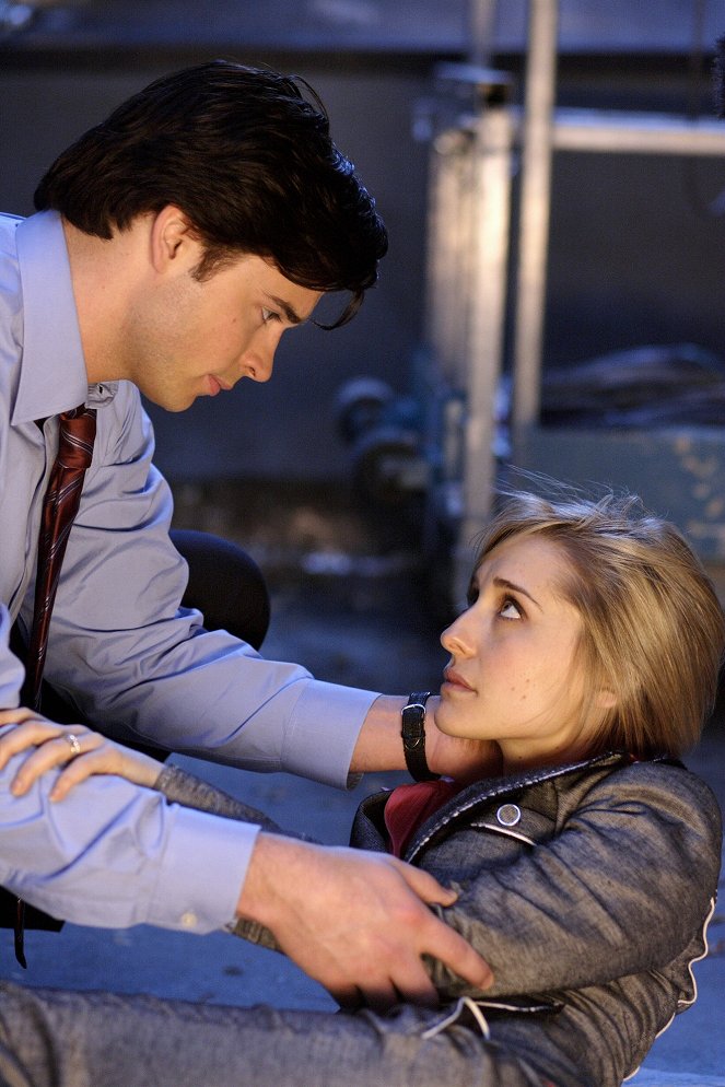 Smallville - Hex - Photos - Tom Welling, Allison Mack