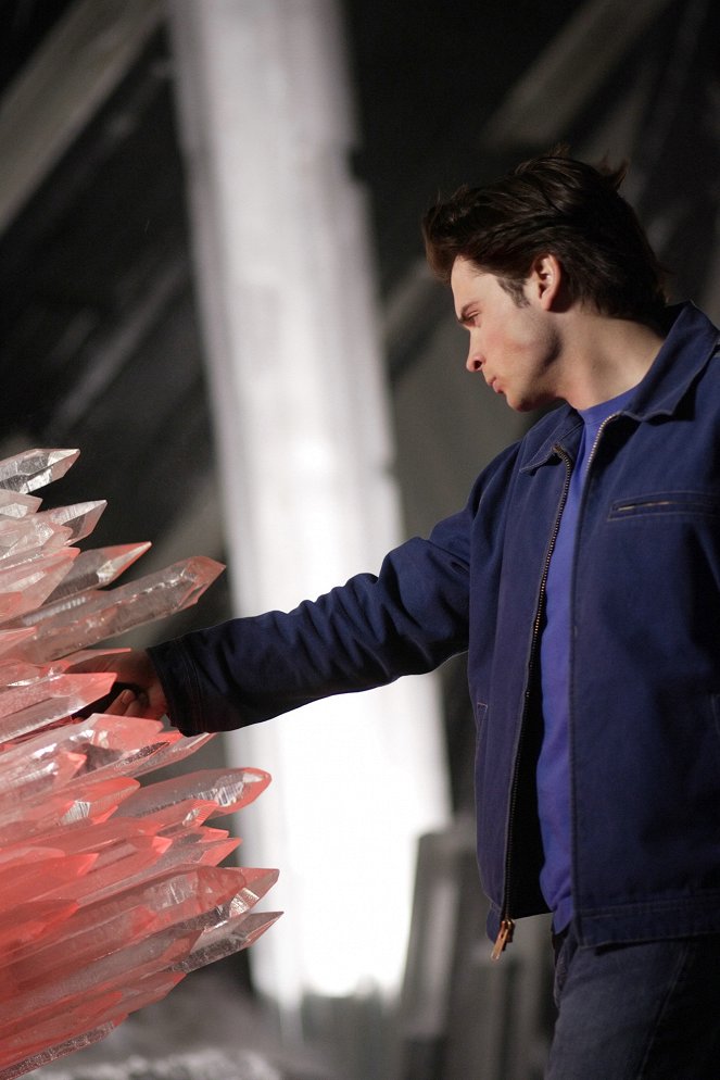 Smallville - Beast - Photos - Tom Welling