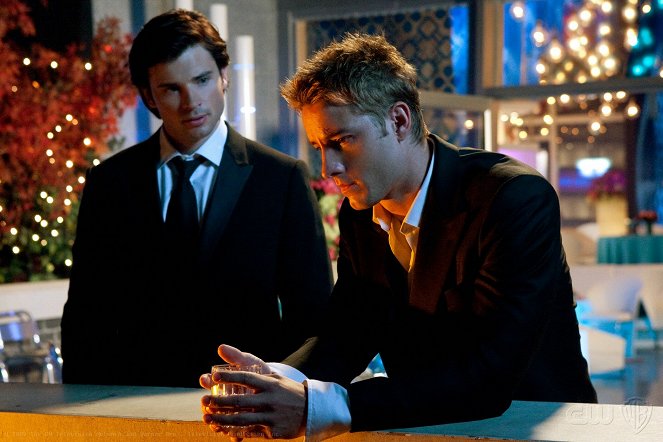Smallville - Season 9 - Offene Rechnungen - Filmfotos - Tom Welling, Justin Hartley