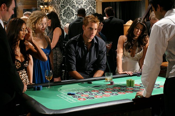 Smallville - Roulette - Photos - Justin Hartley