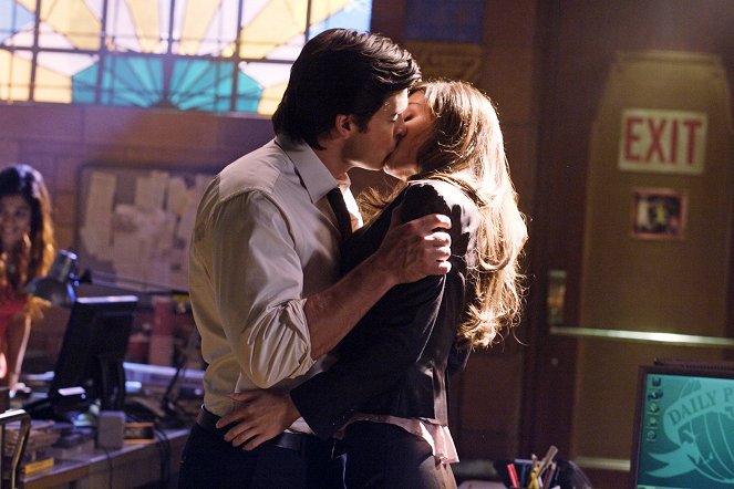 Smallville - Crossfire - Photos - Tom Welling, Erica Durance