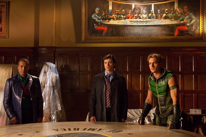 Smallville - Absolutní spravedlnost - Z filmu - Phil Morris, Tom Welling, Justin Hartley